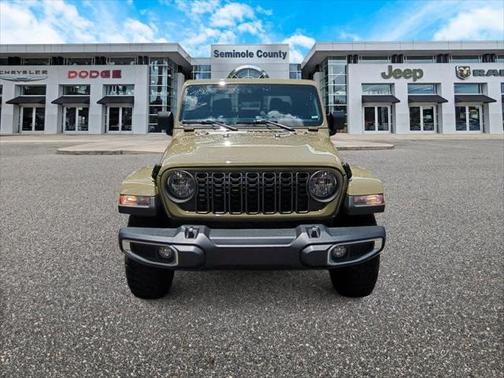 2025 Jeep Gladiator High Tide