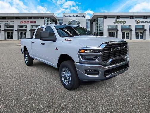 2025 RAM 2500 Tradesman Crew Cab 4x4 6'4' Box