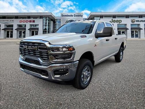 2025 RAM 2500 Tradesman Crew Cab 4x4 6'4' Box