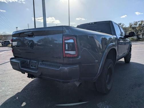 2022 RAM 3500 Limited Crew Cab 4x4 8' Box