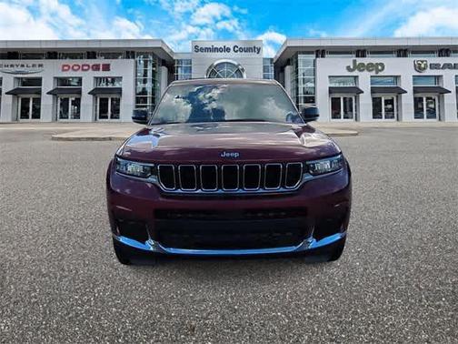 2025 Jeep Grand Cherokee L Laredo