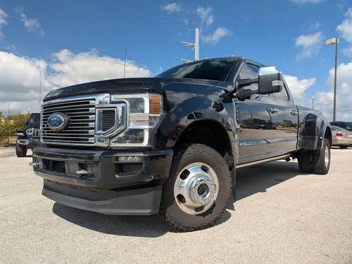 2022 Ford F-350 Platinum