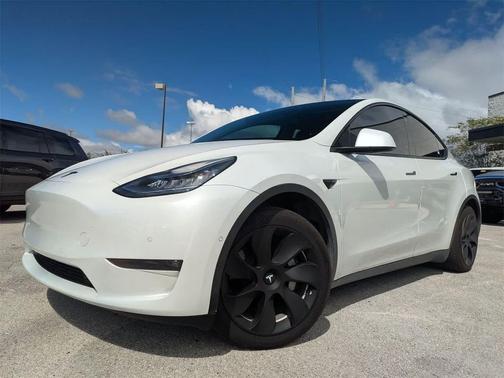 2021 Tesla Model Y Standard Range Rear-Wheel Drive