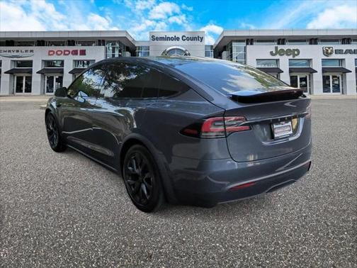 2023 Tesla Model X Standard Range