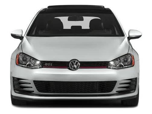 Reflex Silver Metallic 2017 Volkswagen Golf GTI 2.0T SE 4-Door