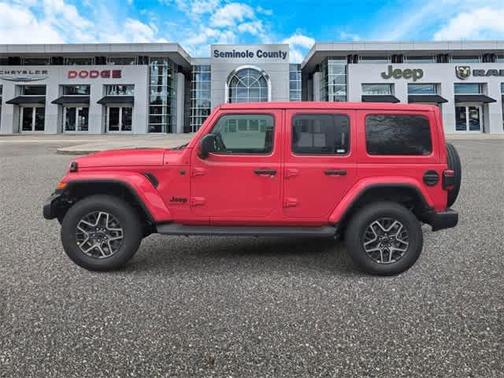 2025 Jeep Wrangler 4-Door Sahara 4x4