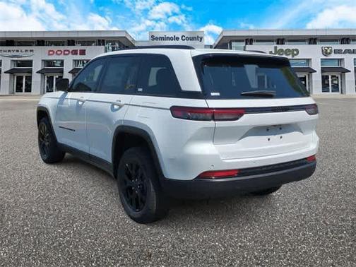 2025 Jeep Grand Cherokee Altitude