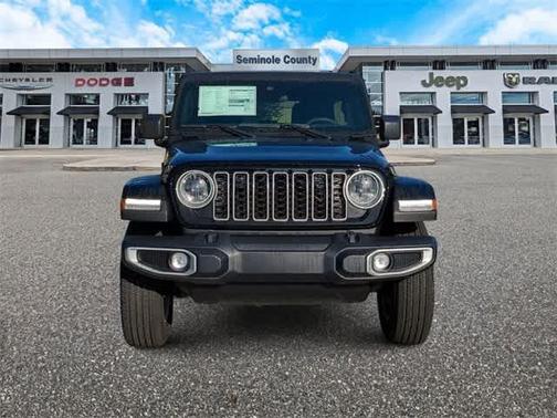 2025 Jeep Wrangler 4-Door Sahara 4x4