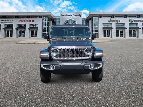 2025 Jeep Wrangler 4-Door Sahara 4x4
