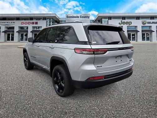 2025 Jeep Grand Cherokee Limited X