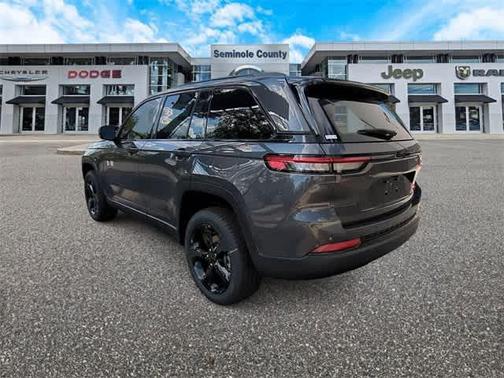 2025 Jeep Grand Cherokee Limited X