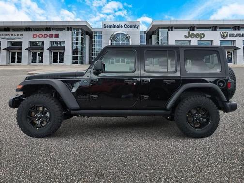 2025 Jeep Wrangler Willys
