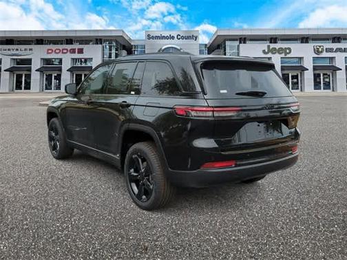2025 Jeep Grand Cherokee Limited X