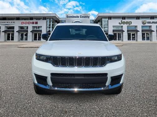 2025 Jeep Grand Cherokee L Laredo
