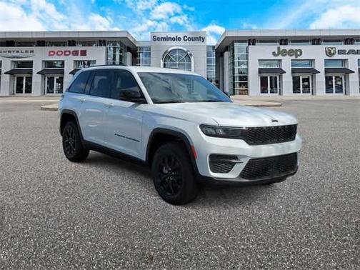 2025 Jeep Grand Cherokee Altitude