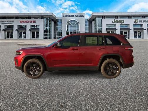 2025 Jeep Grand Cherokee Altitude