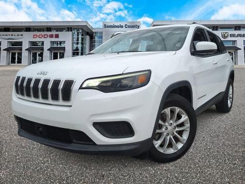 Bright White Clearcoat 2021 Jeep Cherokee Latitude
