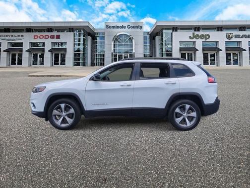 Bright White Clearcoat 2022 Jeep Cherokee Limited