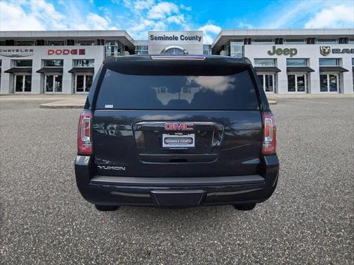 2020 GMC Yukon SLT