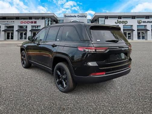 2025 Jeep Grand Cherokee Limited X
