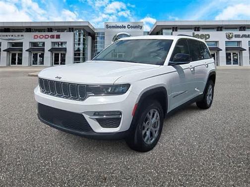 2025 Jeep Grand Cherokee L Laredo