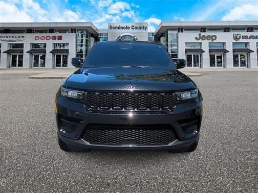 2024 Jeep Grand Cherokee Altitude