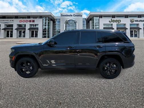 2024 Jeep Grand Cherokee Altitude