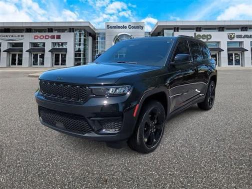 2024 Jeep Grand Cherokee Altitude