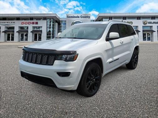 2020 Jeep Grand Cherokee Altitude
