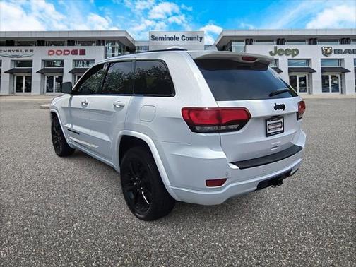 2020 Jeep Grand Cherokee Altitude