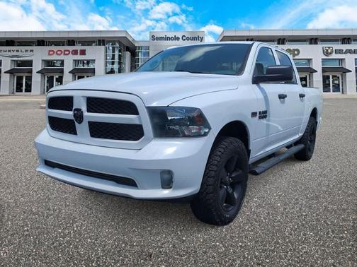 Bright White Clearcoat 2018 RAM 1500 Express