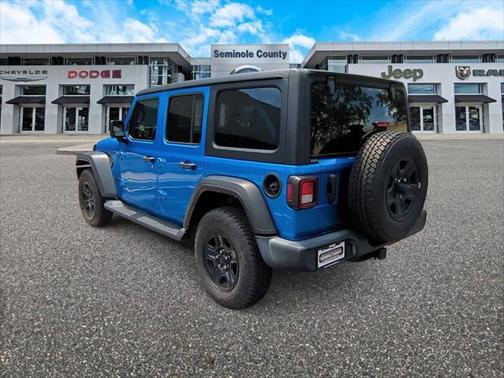 2022 Jeep Wrangler Unlimited Sport