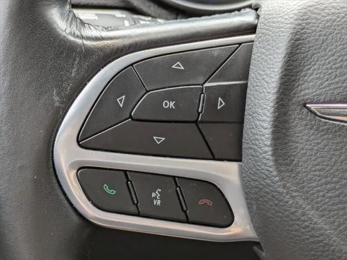 2021 Chrysler 300 Touring