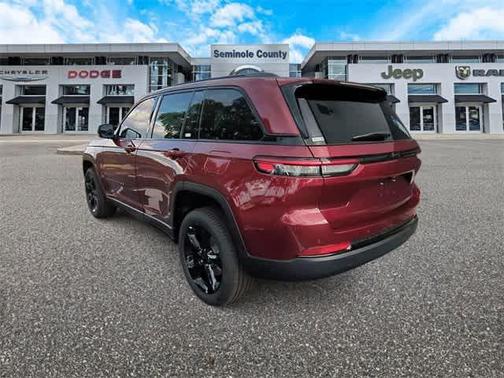 2025 Jeep Grand Cherokee Limited X