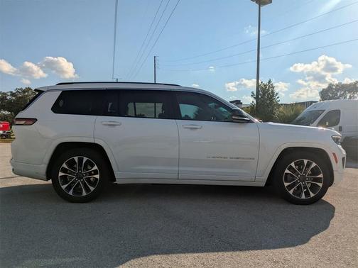 2022 Jeep Grand Cherokee L Overland