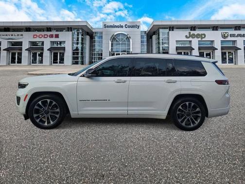 2022 Jeep Grand Cherokee L Overland