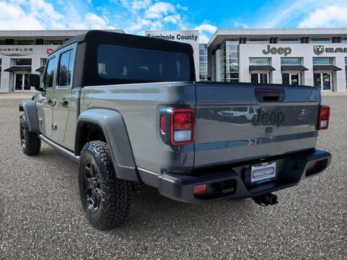2023 Jeep Gladiator Willys 4x4