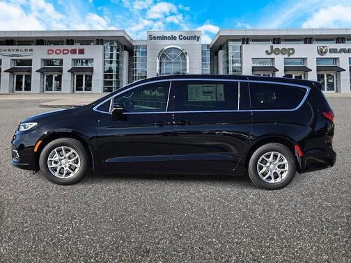 2026 Chrysler Pacifica L