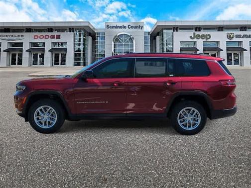 2025 Jeep Grand Cherokee L Laredo