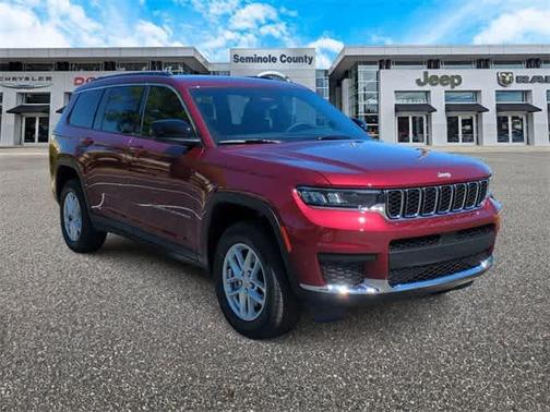 2025 Jeep Grand Cherokee L Laredo