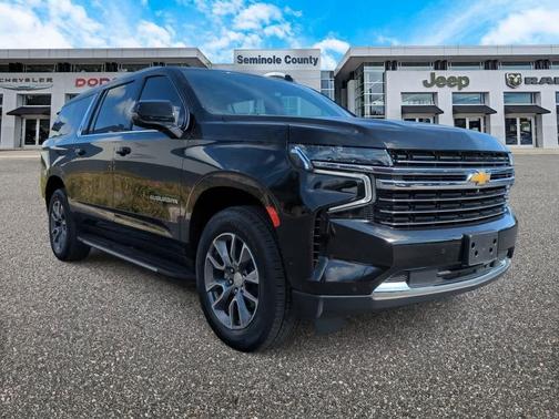 2024 Chevrolet Suburban LT