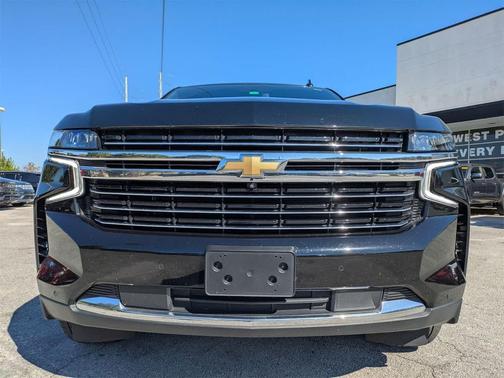 2024 Chevrolet Suburban LT