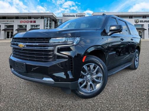 2024 Chevrolet Suburban LT