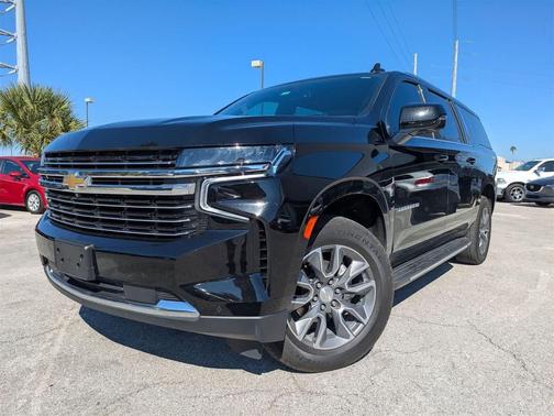 2024 Chevrolet Suburban LT