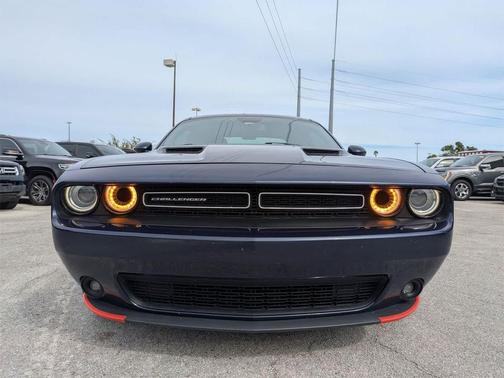 2017 Dodge Challenger SXT