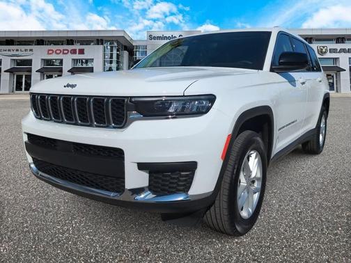 2023 Jeep Grand Cherokee L Laredo