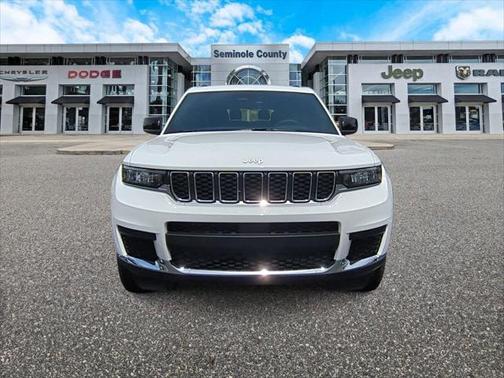 2025 Jeep Grand Cherokee L Laredo