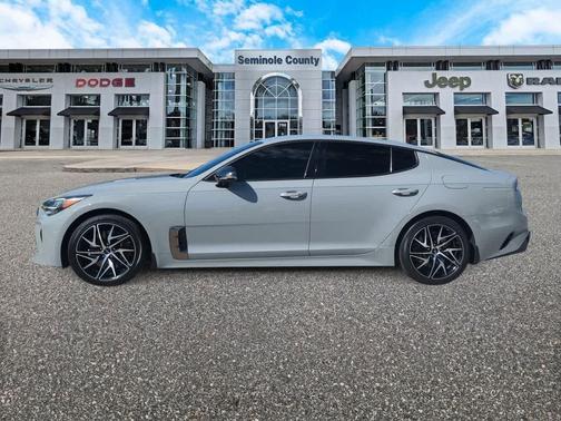 2022 Kia Stinger GT-Line