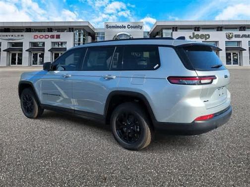 2025 Jeep Grand Cherokee L Altitude