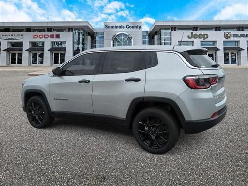 2025 Jeep Compass Latitude